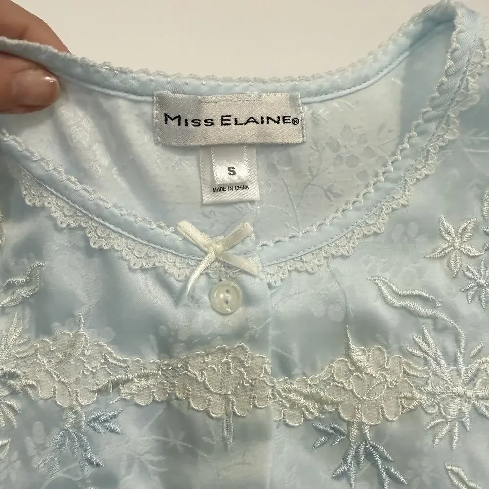 Miss Elaine Floral Nightgown Women’s Size Small Midi Lace Light Blue Pretty Warm